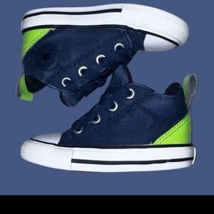 ISO CONVERSE TODDLER BOYS